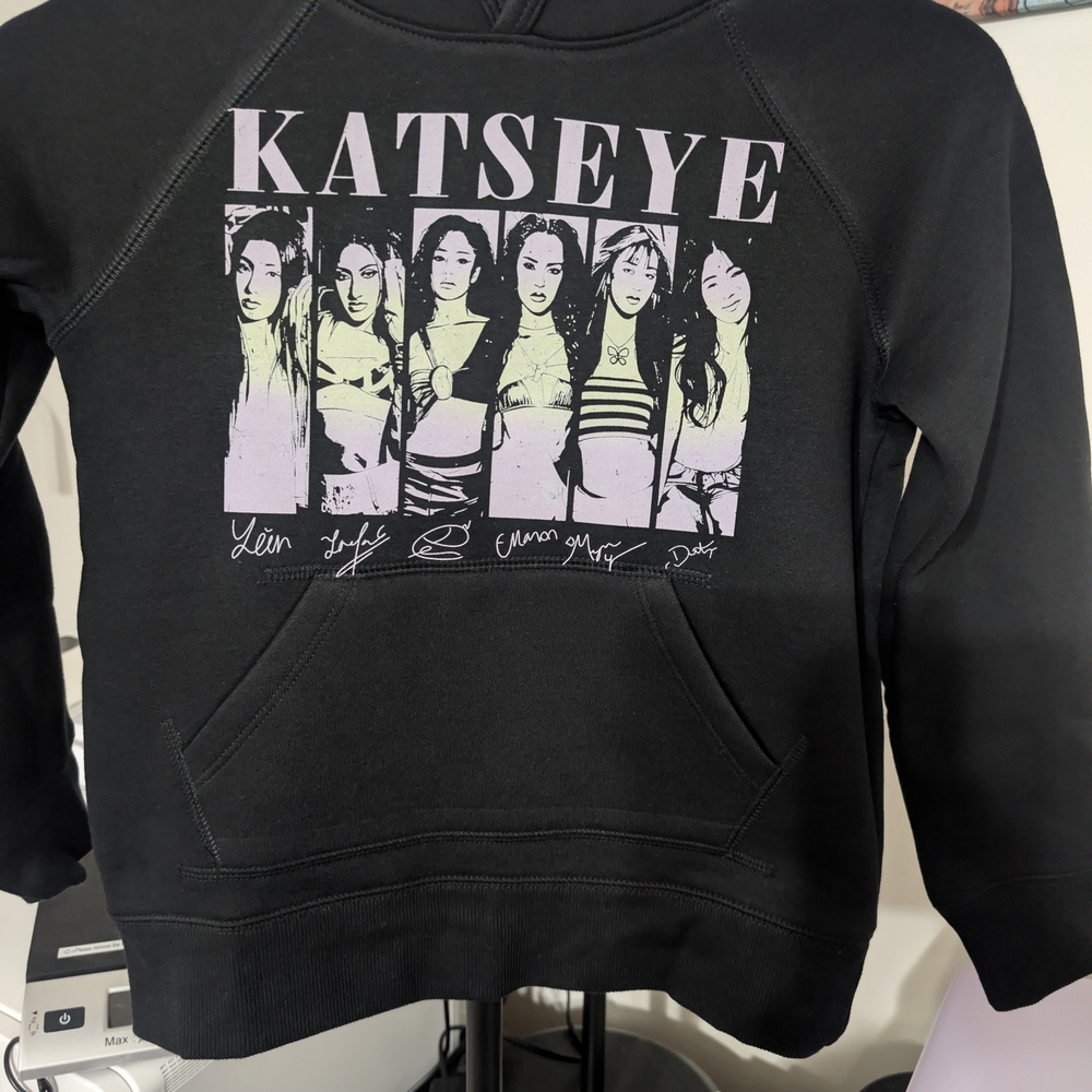 Black Graphic Women's Sweater